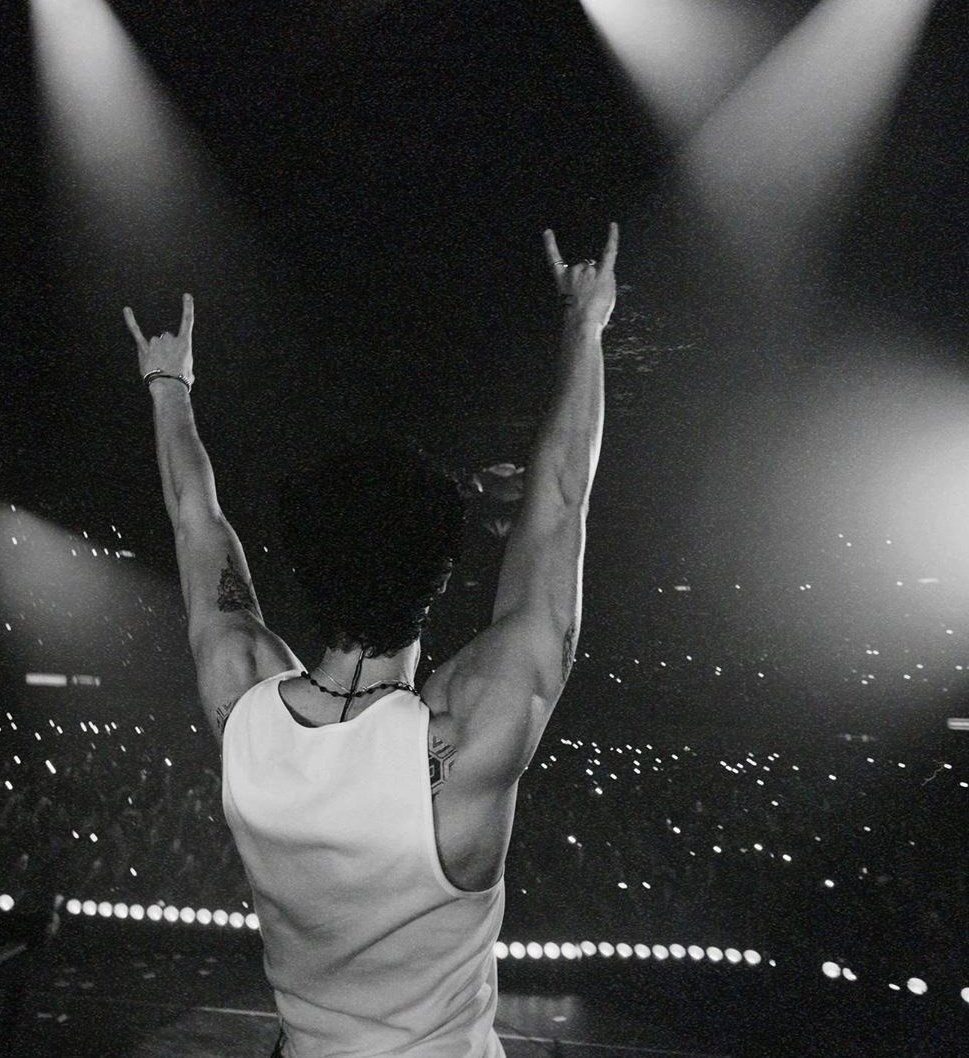 ShawnLatinAward's tweet photo. si extrañas el tour da RT y comenta con

 I #VoteWonder as the Favorite Song for 2021 #KCA https://t.co/kiHBBqkYTY