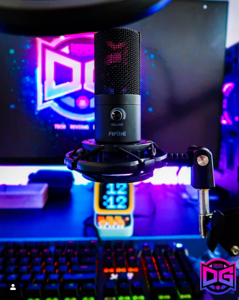 FIFINEMIC's tweet photo. #GamerHours #fifinet669
Moving into real gamer hours⌨🎮
How good can budget streaming mics be? Let's test and find out! 
Thanks @desktopsgaming for his sharing
View more about FIFINE Mic:
https://t.co/E8eud3RO4r https://t.co/EyKTCuSgTD