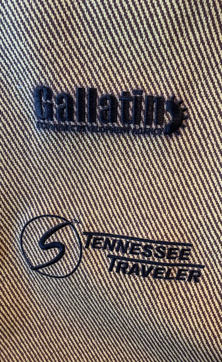 ClaytonRWalker's tweet photo. 15 years ago, #PunxsutawneyPhil poked his head out to see @SamickMusic announce it was moving its HQ to Gallatin, my first recruitment win in #TN. The makers of pianos and other instruments (like #GregBennett guitars) are still going strong.
#HappyAnniversary y’all 🎶 https://t.co/jylurlZ5PX