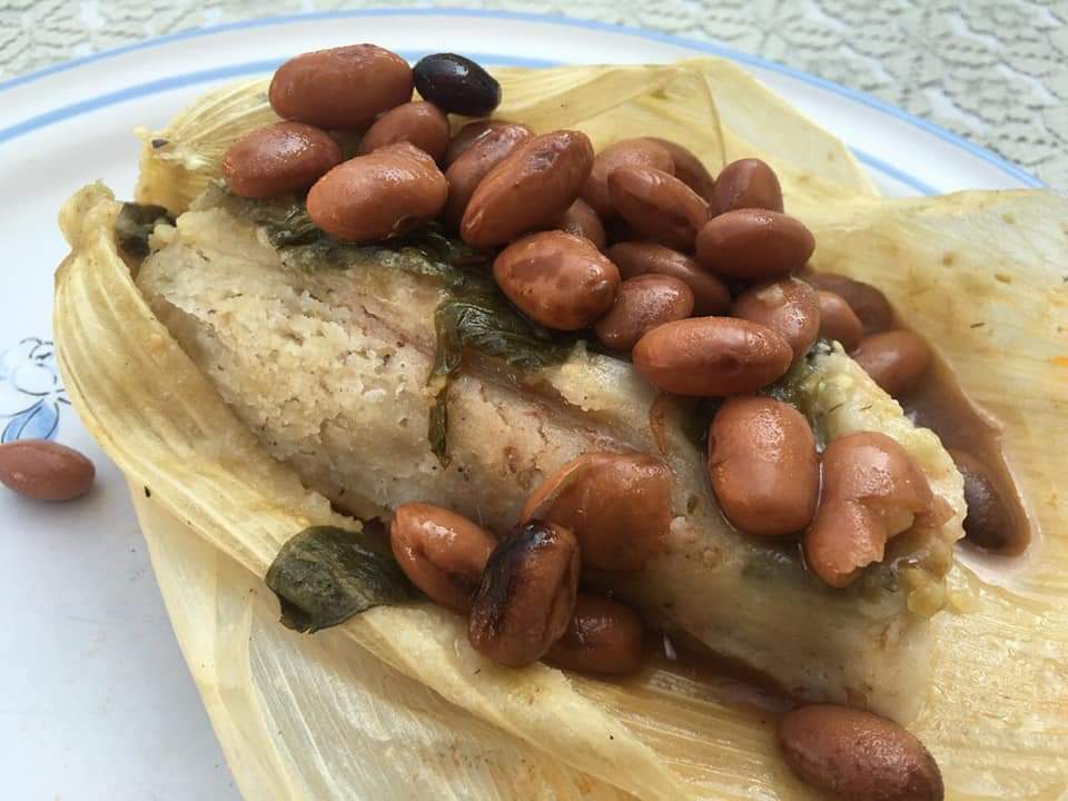 MMexiquilla73's tweet photo. Sabías que en #Mexico 🇲🇽 tenemos mas de 370 variedades #Tamales #Tamalli que significa envuelto en #náhuatl y hoy celebramos comiendolos en honor a la Virgen de la Candelaria #Tenerife pagando como decimos popularmente el haber sacado al niño dios en la rosca https://t.co/ATupOhVekH