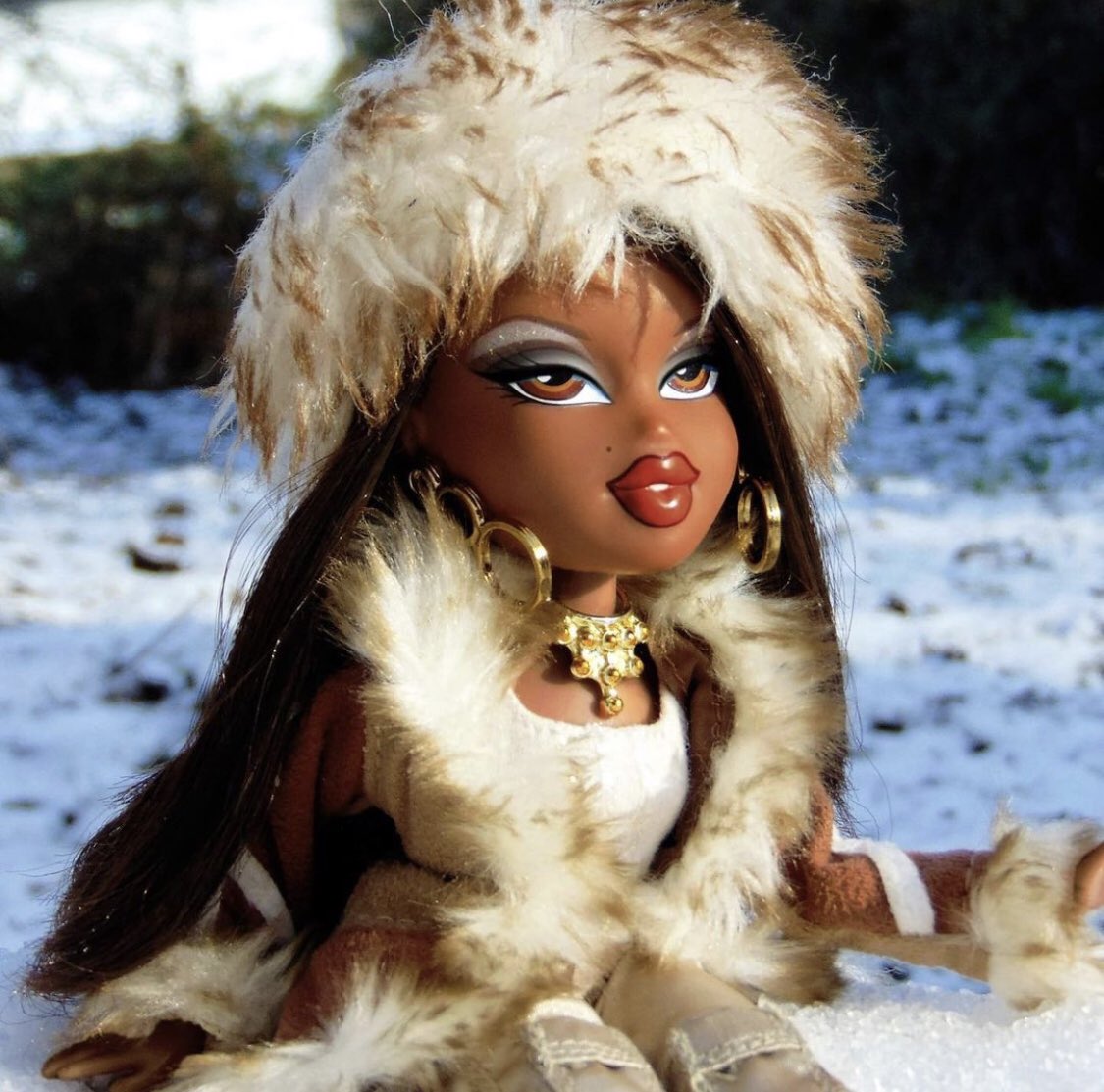 BratzGlam's tweet photo. cr. blondebratz https://t.co/5szktt4pLf