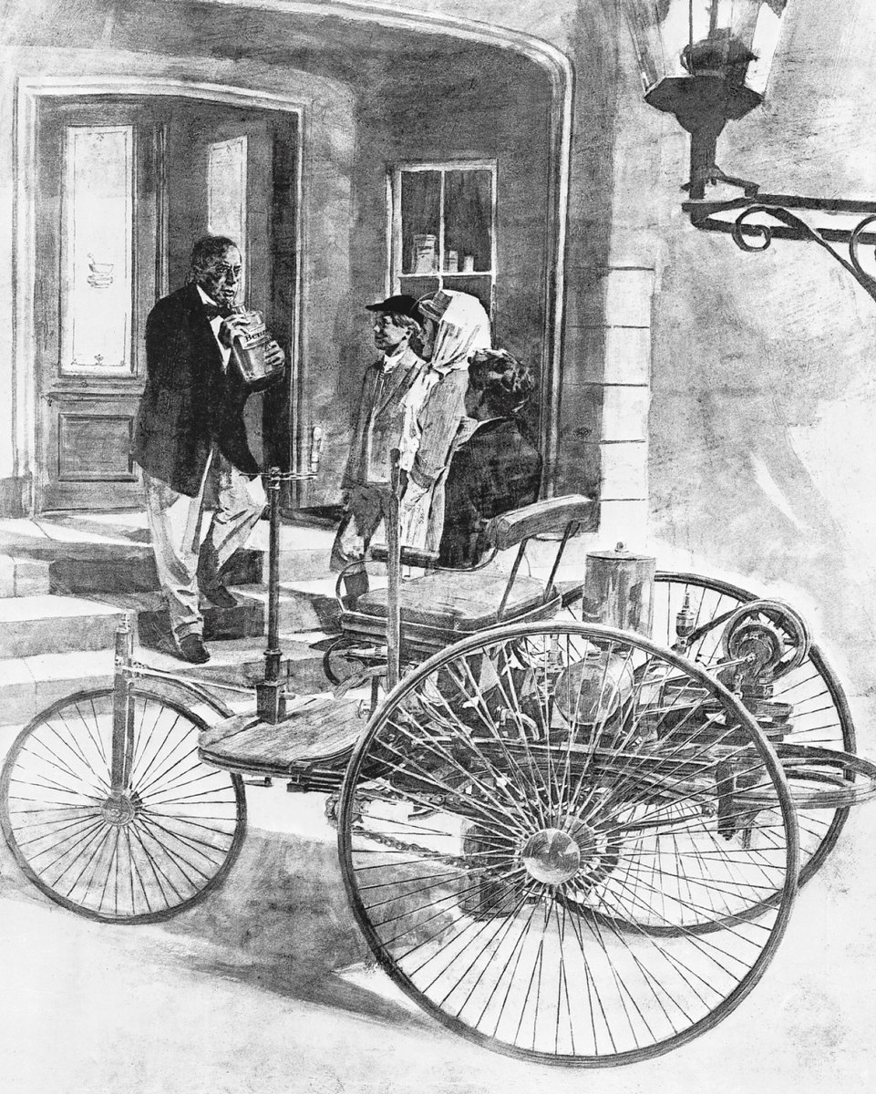 MB_Autotab's tweet photo. ¡Hace 135 años patentamos el primer auto! El 29 de
enero de 1886, Carl Benz registró en Berlín un
vehículo de tres ruedas con motor y, desde ese
momento, este día ha sido considerado como el
nacimiento del auto. #MBmuseum https://t.co/yKVvAR4meZ