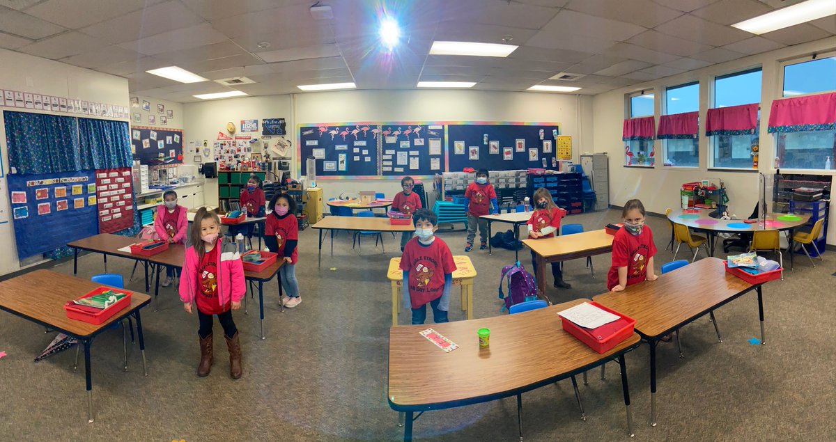 Some kinder friends showing off their new spirit shirts!