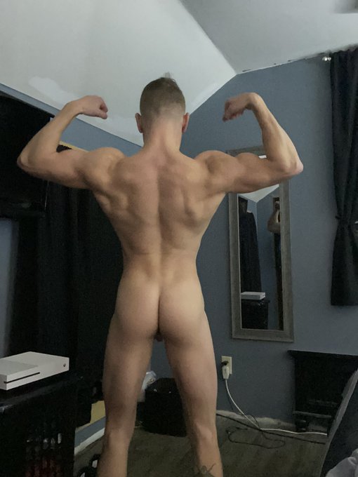 Big on both sides 😏💪🏼🔥🔥 https://t.co/n8o1185MKz https://t.co/YZ9RwILmhs<a href="/tag/growth"class="tags"><span>#growth</span></a><a href="/tag/summer"class="tags"><span>#summer</span></a><a href="/tag/fit"class="tags"><span>#fit</span></a><a href="/tag/tan"class="tags"><span>#tan</span></a><a href="/tag/nudeday"class="tags"><span>#nudeday</span></a><a href="/tag/gaymuscle"class="tags"><span>#gaymuscle</span></a>