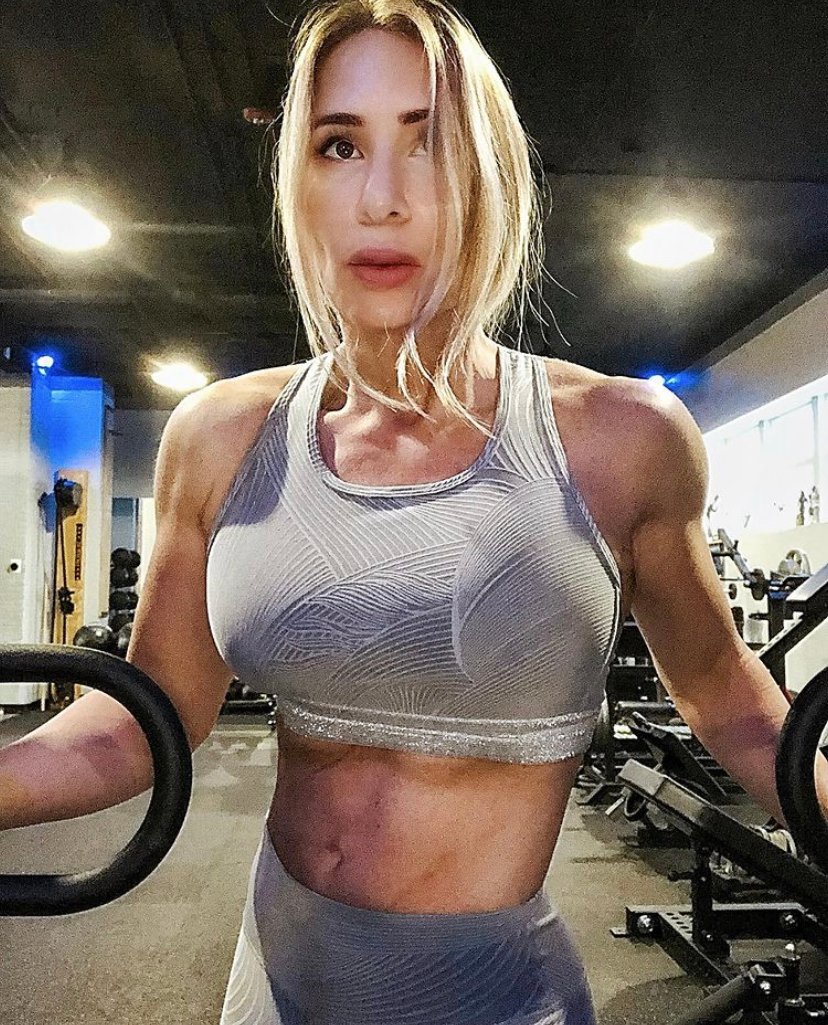 pheelstyle's tweet photo. Snow Day 🥶 30% off all PHEEL - https://t.co/BAHLJy5B98 USE CODE:SNOWDAY https://t.co/ZQWWGctIeL