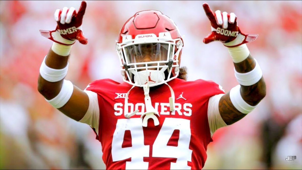 DorianPlumley's tweet photo. After forming relationships with @CoachBOdom @OU_CoachGundy  and deep reconsideration, i would like to announce that i will be committing and continuing my academic &amp; athletic career at the University of Oklahoma ⭕️ #respecfully https://t.co/DkPx0nks6U