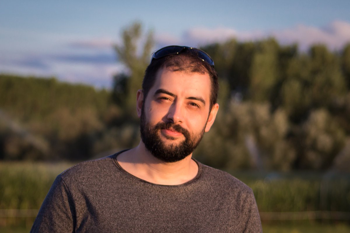 leonenredcom's tweet photo. Entrevista a Cristian Martín Ríos: "Si dejamos la historia a un lado, seremos manipulados" https://t.co/wqnM5QOF6o #leon #tecnologia #periodismo #leonesp #historia #elbierzo #ponferrada @elmurrial @MariaCanedoDiez https://t.co/nDs6Bvhq5g