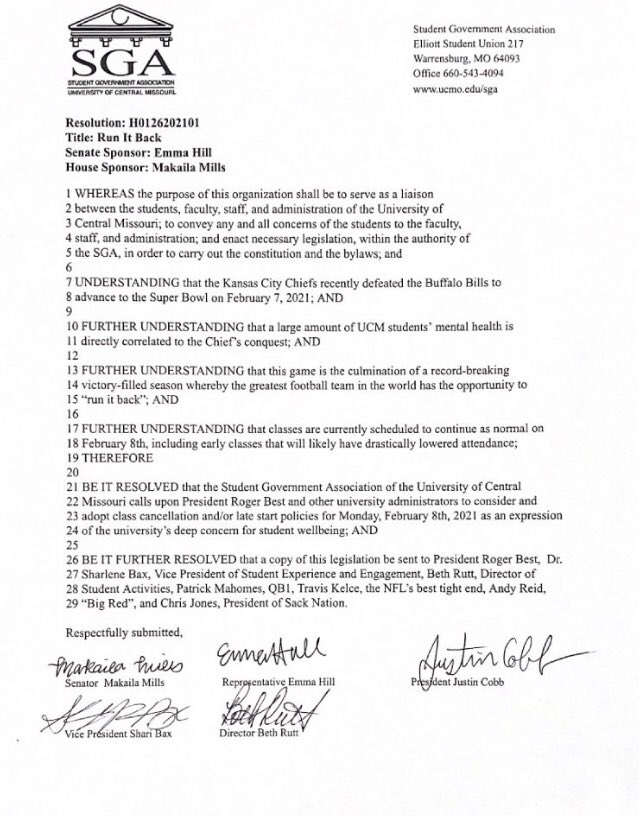 Your move (again) <a href="/rogerbest/">Roger  Heylmann</a> #RunItBack

<a href="/PatrickMahomes/">Patrick Mahomes II</a>, <a href="/tkelce/">Travis Kelce</a>, and <a href="/StoneColdJones/">Chris Jones</a>