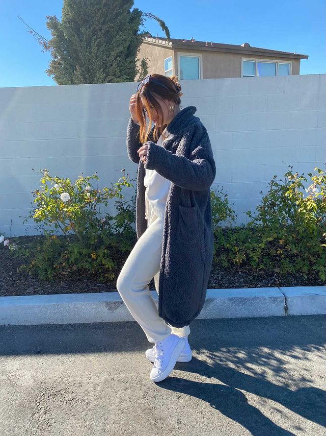 BoomBoomJeans's tweet photo. @hayearls in our "So Cozy" duster!😍  Get her cozy look and use code BBJBABE at checkout to save! 💕 Click here to shop: https://t.co/gKsWHAtbKH  #bbjbabe https://t.co/nb51xNOhXk