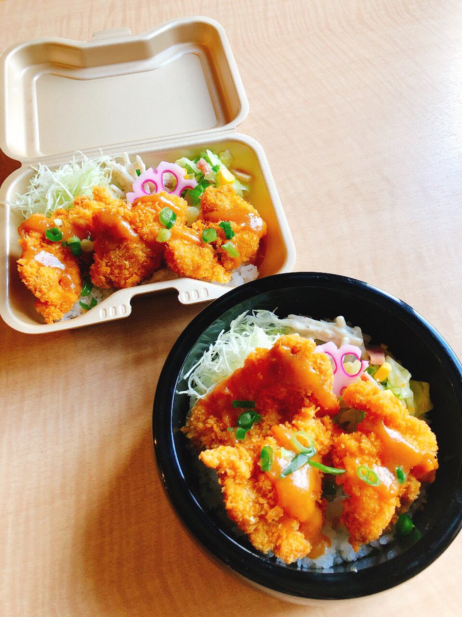 shiminshokudo's tweet photo. おはようございます。
本日のテイクアウト弁当は「チキン味噌カツ」です♪ 
手作りチキンカツと手作り味噌が相性バツグンです！

お電話お待ちしておりまーす！

TEL 0134-31-6200

☆受付時間
　8時30分～15時00分
☆お店受け渡し時間
　11時30分～15時00分

 #小樽 #お弁当 #テイクアウト https://t.co/bvLVtAjdVL
