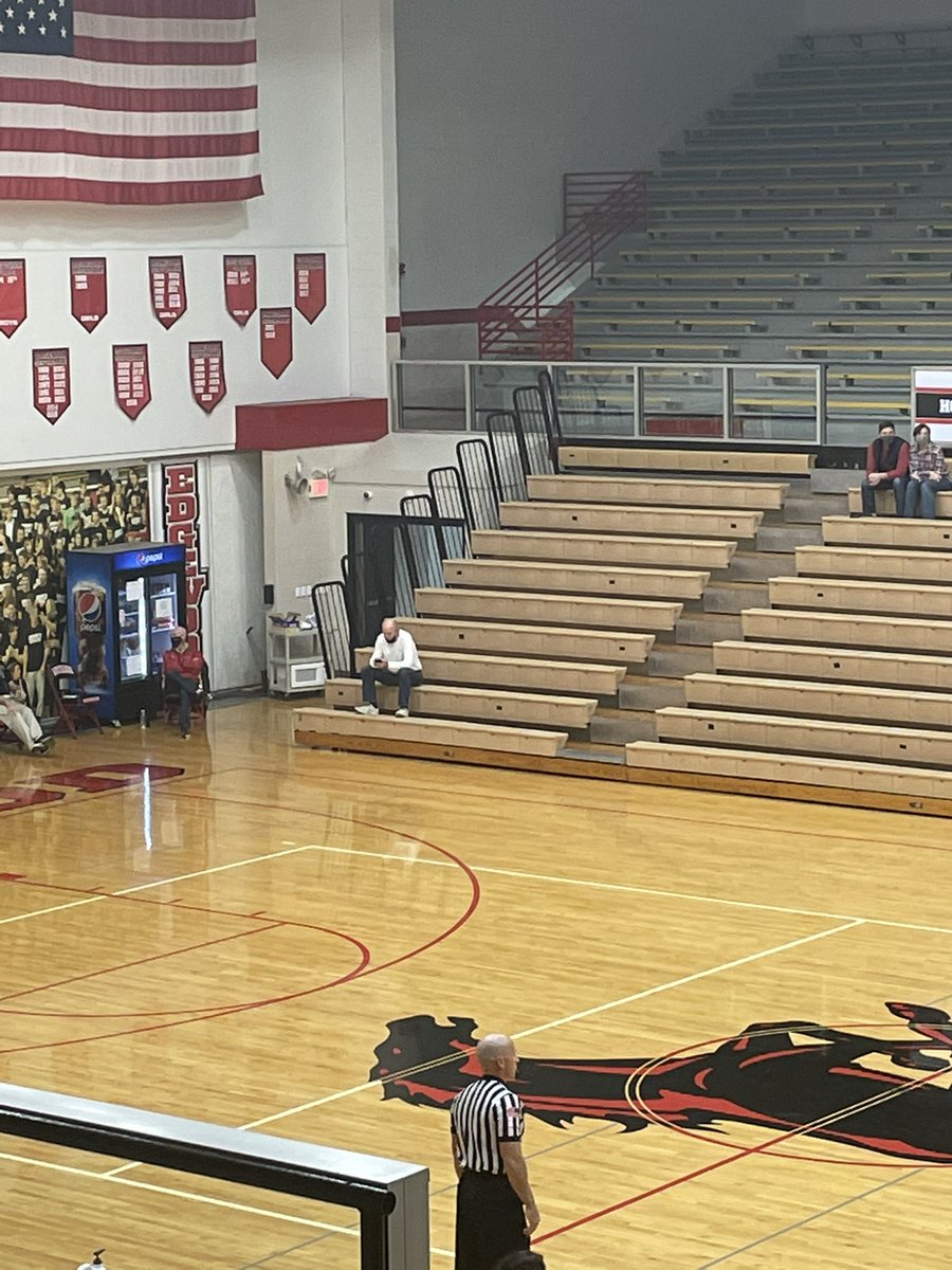 ryanjeaston's tweet photo. Must be VIP seating for Coach Sims...too expensive for everyone else!!  @ehscoach_sims @CoachKeyes43 @WVHSathletics https://t.co/nlgV01Ijty