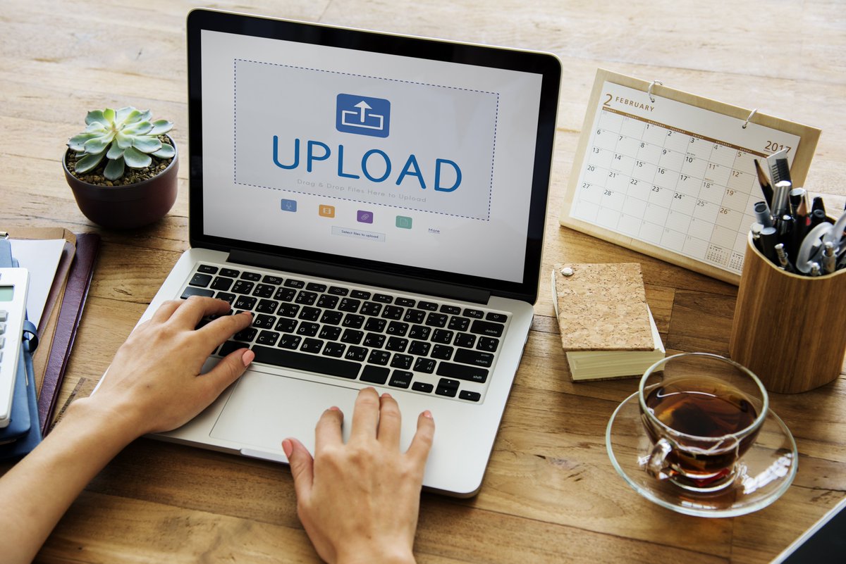 AtkinsonBaker1's tweet photo. Has your office transitioned to a paperless law firm? Whether you’re working remotely or not, now is a great time to go paperless and have access to your files from home! https://t.co/ACIakpiHgA https://t.co/NuYNraihC1