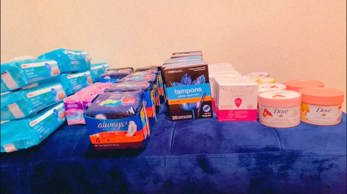 JanaeW_'s tweet photo. Started the month of love off making Valentine’s Day self-care packages for DC women returning citizens at Fairview Halfway House ❤️. Access to feminine hygiene products is one of the biggest barriers for women during their reentry process. 

@hfoundation2013 @KnightCorey https://t.co/iBSpoZuO9C