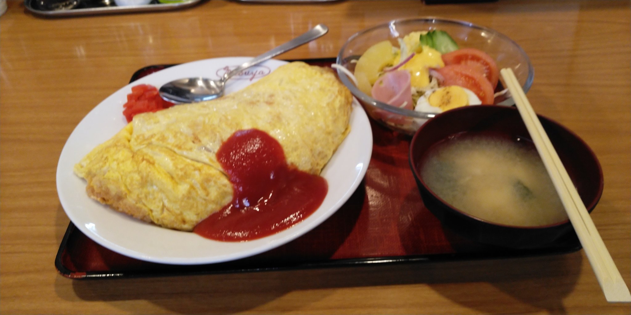 Hkt48を卒業しても さっしーを押します さしおし R S同好会 村重杏奈もいいよ 今日の遅めのランチは高岡 市のますや食堂さんでオムライス大と野菜サラダを頂きました ますや食堂 T Co Qugykimgbx Twitter