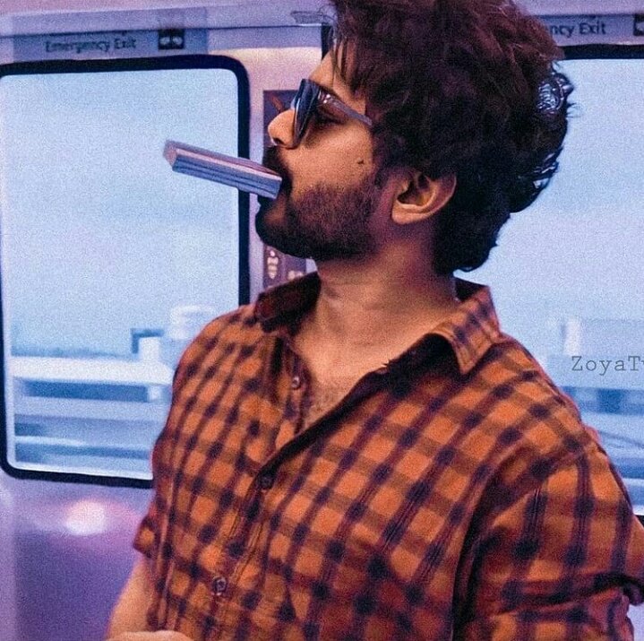 its0ut0fControl's tweet photo. RT                              Like
Beard JD                Shaved JD!
#Master @actorvijay https://t.co/3kIZiIisye