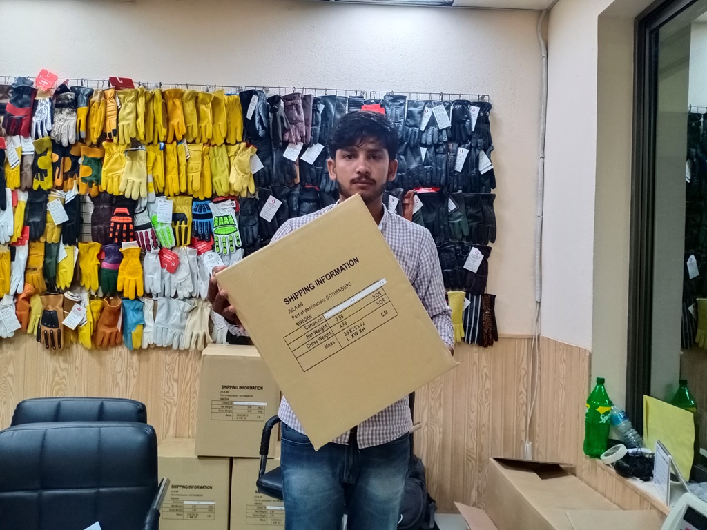 SourceProInspe1's tweet image. Leather Glove Inspection 
Send Email at &quot;inquiry@sourceproinspection.com&quot; OR
Visit sourceproinspection.com
#sourcepro #sourceproinspection #inspection #Qualityinspection