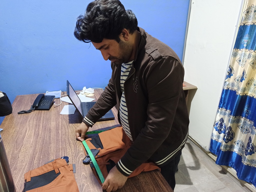 SourceProInspe1's tweet image. Cargo Work Pant Inspection 
Send Email at &quot;inquiry@sourceproinspection.com&quot; OR
Visit sourceproinspection.com
#sourcepro #sourceproinspection #inspection #Qualityinspection