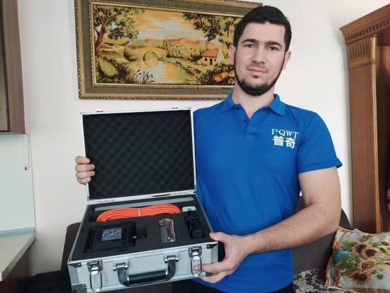 Silvia80021482's tweet photo. Russian customer got his water detector🥳🥳
WhatsApp:+8618874780136🤝🤝
#waterlocator
#groundwaterdetector
#waterdetector
#waterfinder
#detector
#metaldetector
#metaldetectors
#water
#drilling_russia
#digawell
#measuringwater
#undergroundwater
#undergroundwaterfall https://t.co/1JaUXcie7G