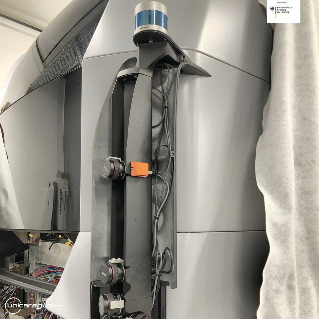 UNICARagil's tweet photo. #VehicleBuildUp
 
The #sensor #modules are the #eyes of our #vehicles and always keep an eye on the #environment. The first module of the #autoSHUTTLE has now been equipped with #sensors.
 
#UNICARagil #selfdriving #autonomousvehicles #eMobility #AI #future #automateddriving https://t.co/qxDheIiKqt
