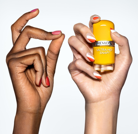 openaddictionmx's tweet photo. Nuevos Ultra HD SNAP de @REVLONMexico, esmaltes de uñas que secan en un instante, color en una aplicación, fórmula vegana y libres de ingredientes que dañan tus uñas
#RevlonMX https://t.co/0TfV8h2igU