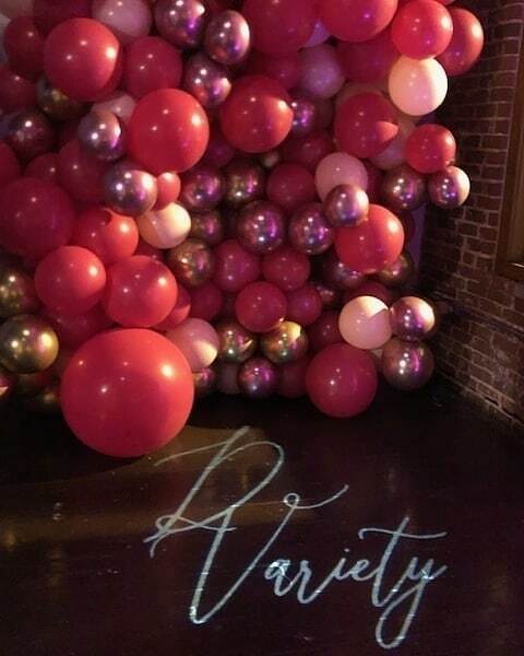 RentMyBooth's tweet photo. How about using a balloon backdrop set up? This would make for a great photo op! 🤩​
​
​📸: @torin.mitchell
💡: @rentmywedding https://t.co/5XzPGNSpoh https://t.co/sP1Nh84vBU