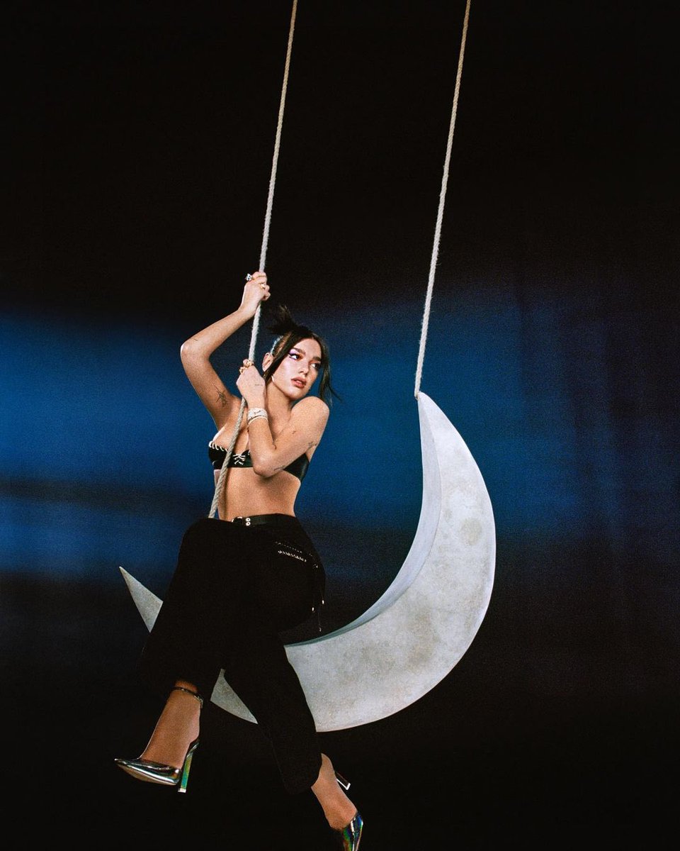 DUA LIPA ファッション Future Nostalgia ムーンライトエディション