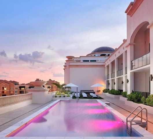 ONESIR's tweet photo. A sunset state of mind 🌅 Enjoy this view everyday at @giraldaplace. #DevelopmentDivision #ONESIRObsessed https://t.co/y3QFUxgIz1
