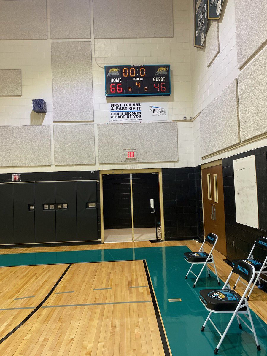 Shoutout to softball and basketball getting big time wins tonight! Go Jags!!
