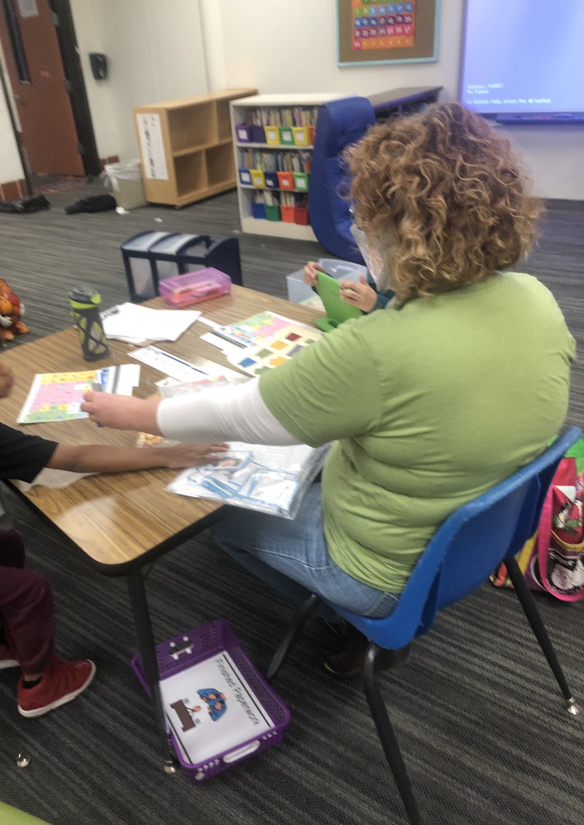 So love watching the speech lessons Tammy Hayes creates for our kids.  They are so fun and engaging. #rrechat