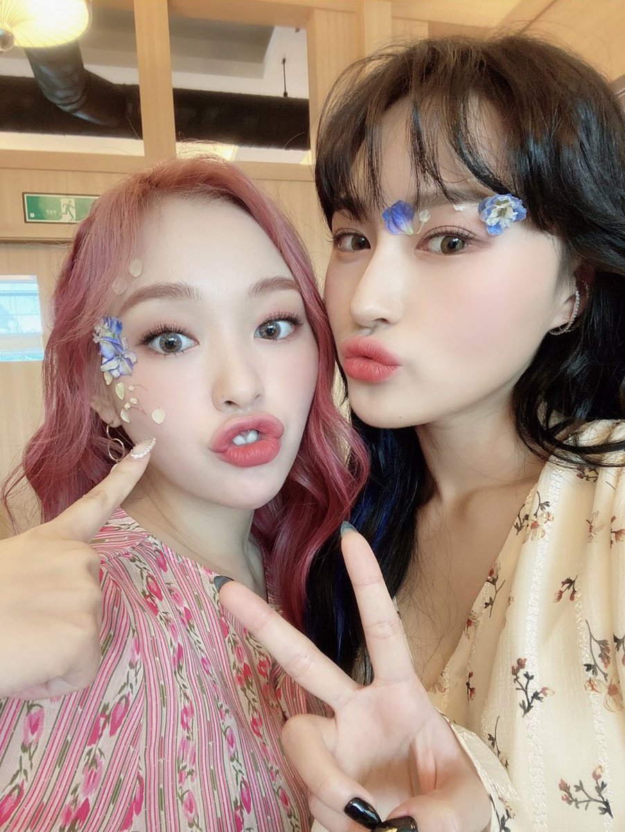 happiest birthday to our lovely maknae!! ❤️🐼🦊🐺❤️
#HappyGAHYEONday