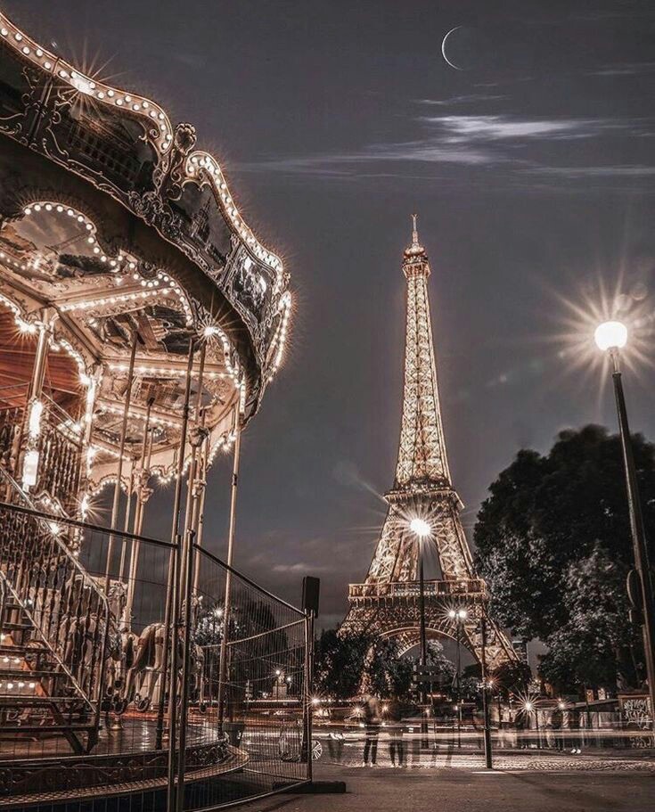 ahgablinkwriter's tweet photo. ✨GET YOU THE MOON 

"I wanna go to Paris." 

"You know, I could take you there." 

Wherein Jisoo happens to be the girl Jinyoung would do anything for—even if it's by means of losing himself in the process.  

a jinji au. https://t.co/VdxMFw0dvx