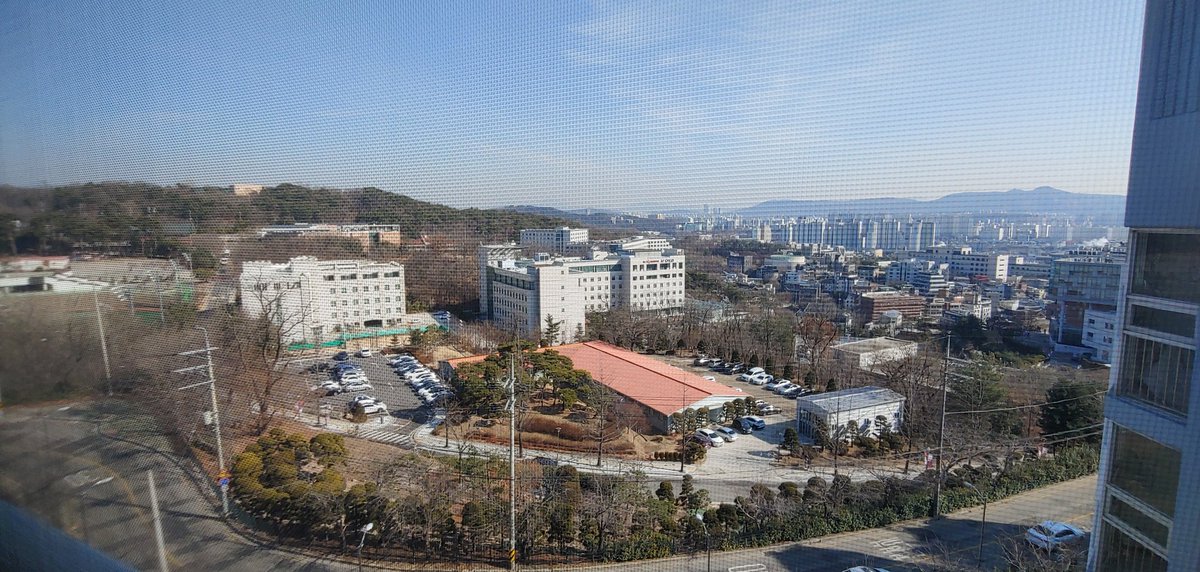 carnibal71's tweet image. 고대 의대 병원 뒤 ...
오랜만에 옛동네에 왔다..