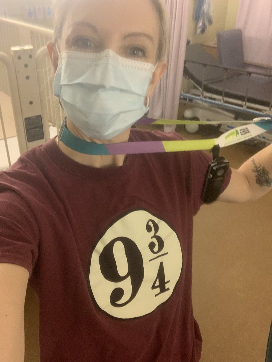 ChildLifeMorgan's tweet photo. Early start today to help support a young patient before his surgery - a Harry Potter fan, so we did all things Hogwarts to reduce anxiety, offer distraction and promote coping! #childlife #harrypotter #coping #preparation #positivedistraction @MGHToronto #pediatrics 🧙♂️ 🏰 🦉 https://t.co/nwXXhmLQqH