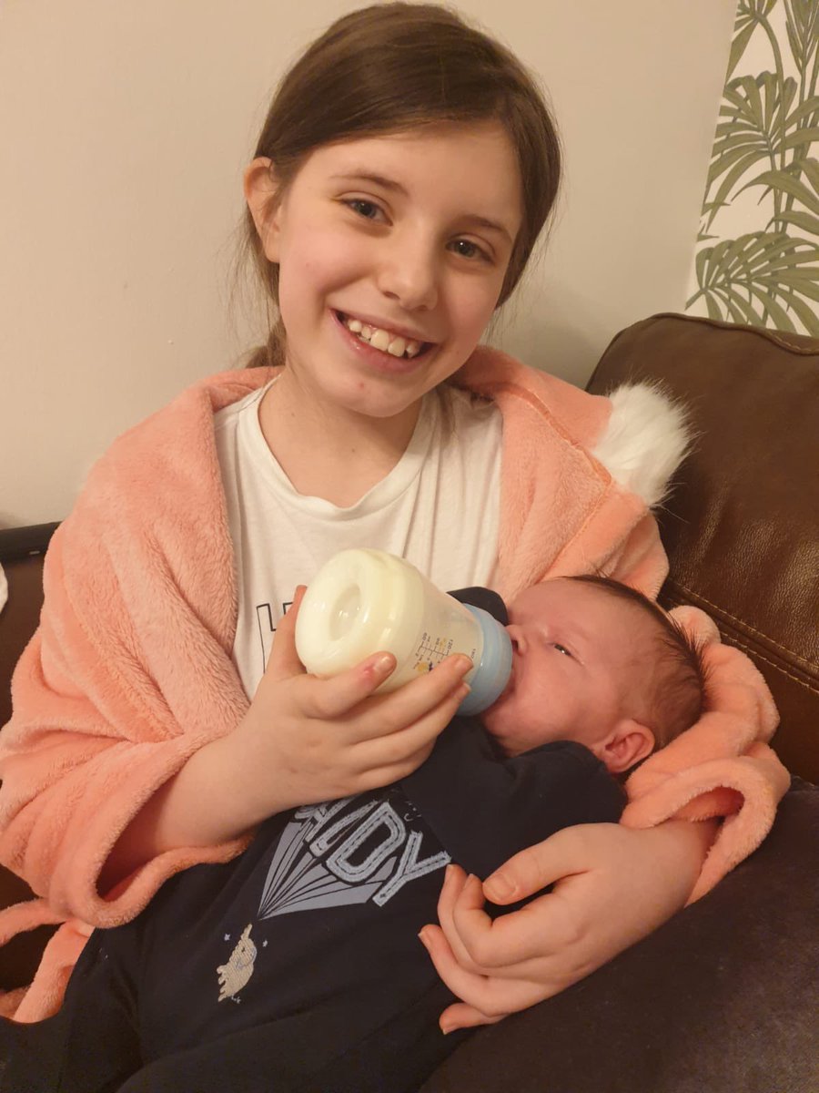 GC_Leah_2012's tweet photo. My beautiful babies 💜💙💚💛🧡❤️#mummy #maternityleave #4weekold #9yearold #newborn #brothersisterlove #perfect https://t.co/Z0rNovtXwf