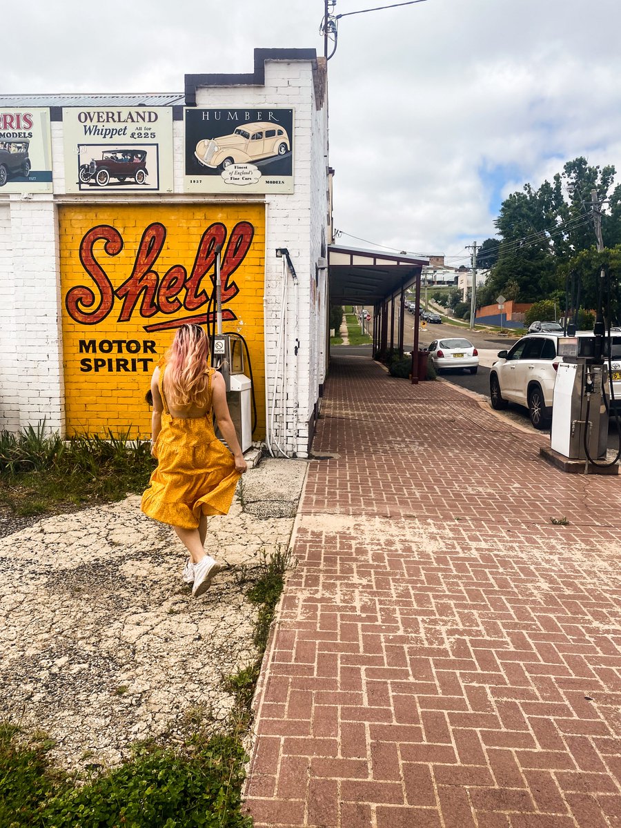 Just doing my best to blend into walls 💛 #VisitNSW
