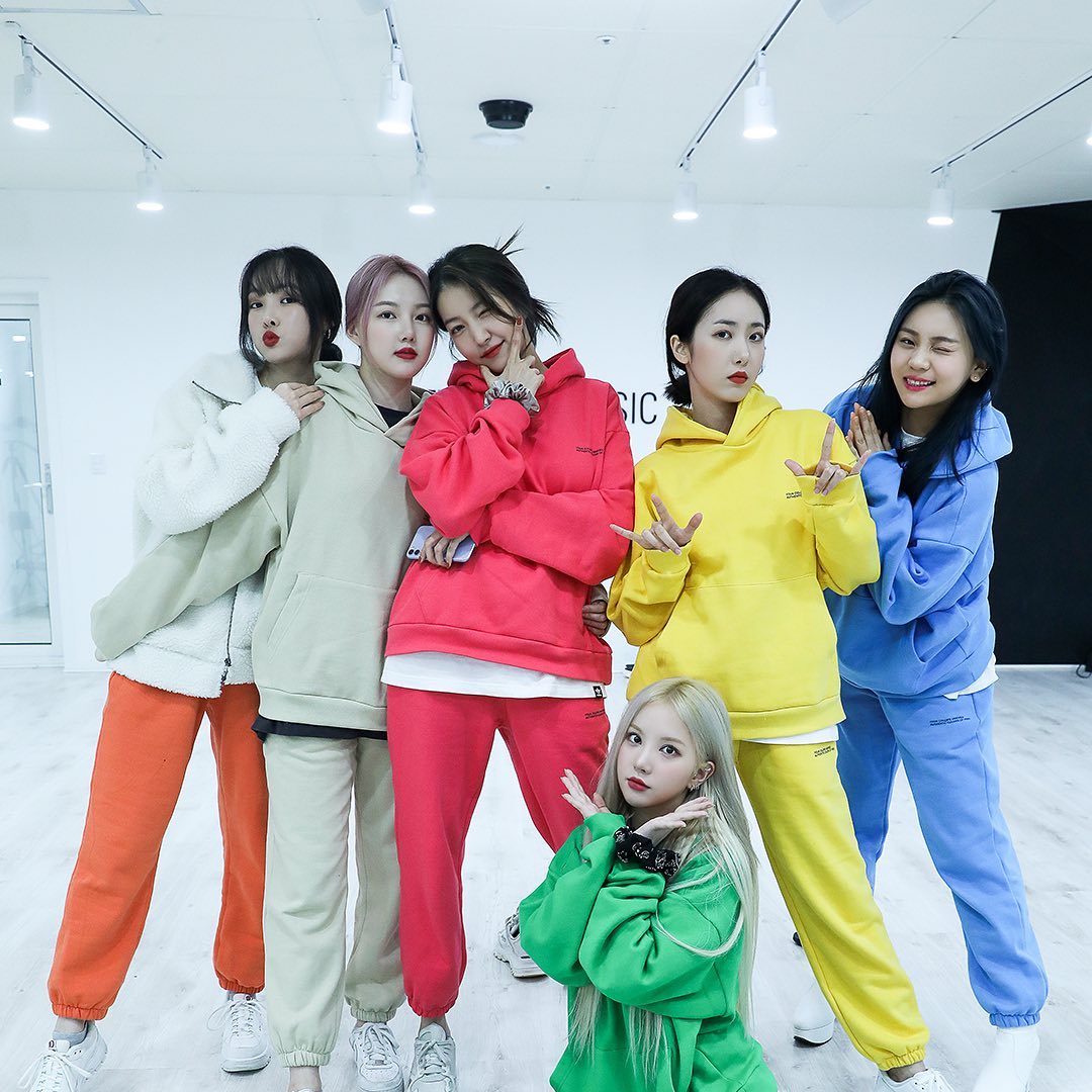 GlightFallin's tweet photo. @KevanKenney @GFRDofficial @MTV 🙏💓 REQUEST @GFRDofficial @MTV #FridayLivestream" https://t.co/22bo8cypfD https://t.co/Bx53At7LJ8