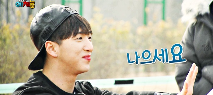 BARO_OnThisDay's tweet photo. 150203 #비원에이포 #바로 #차선우 #B1A4 #BARO #ChaSunwoo
#우리동네예체능 #CoolKizOnTheBlock EP91
안정환 교통사고 불구 녹화 ‘부상투혼 기흡입’ https://t.co/GiWo2eqI5Q
1️⃣https://t.co/xpQyIr7csG
2️⃣https://t.co/o9wtHmHXa3
3️⃣https://t.co/YuLMgXhcoG https://t.co/Ztor5xwDsL