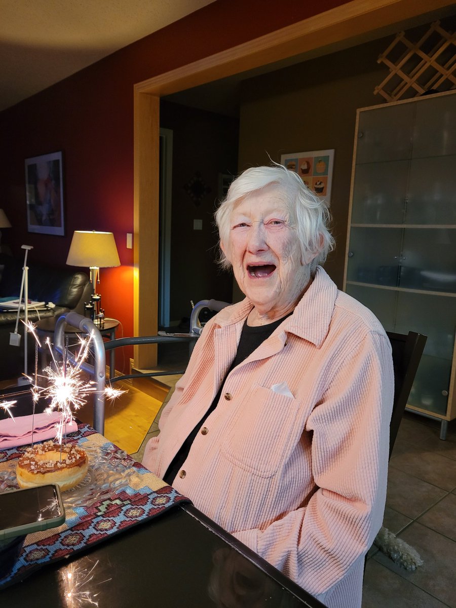 more friends all on her own on her cell phone which she is using for all kinds of things, including practicing her Spanish on Duolingo. Last nite I had none of my own cannabis oil to give her and I had one more capsule. This morning she was so confused, unhappy and engaged in