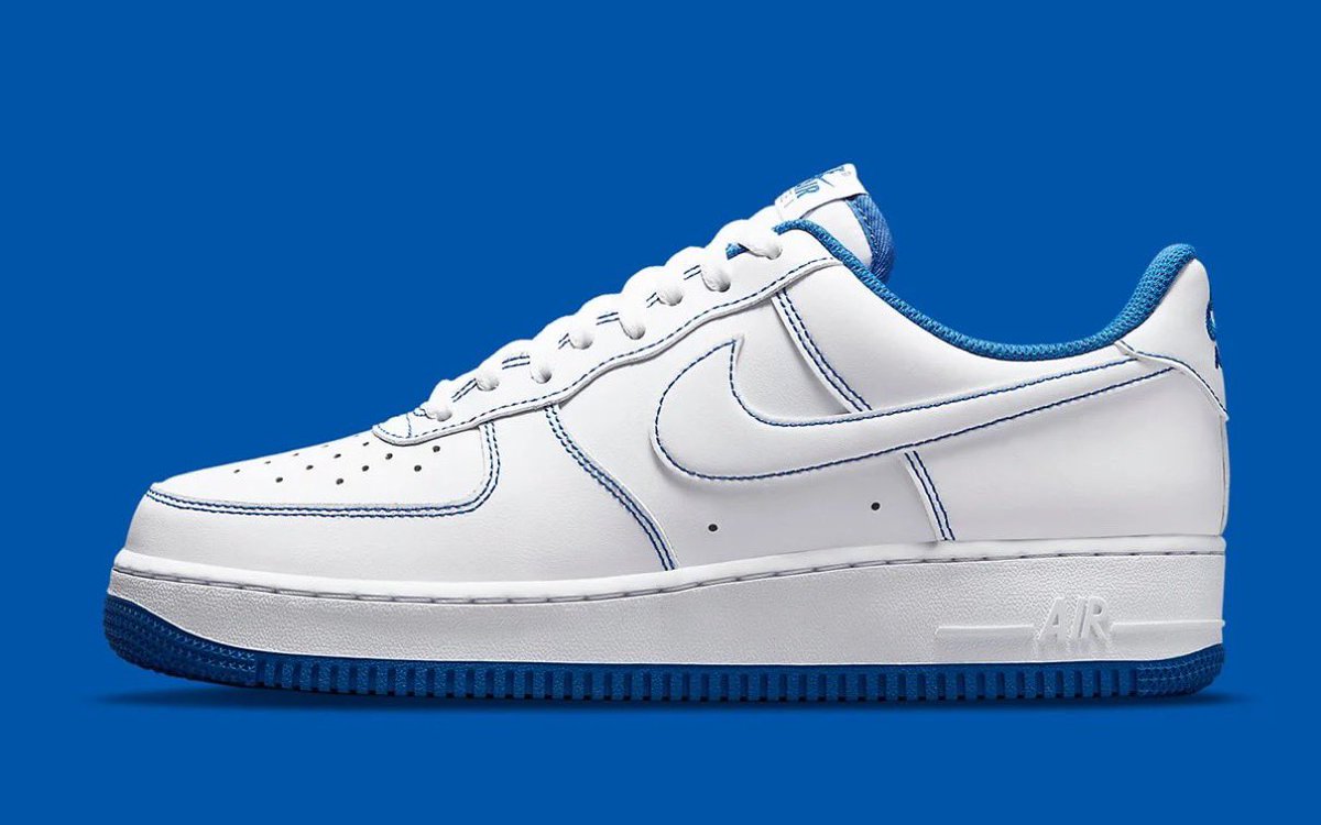新しい新しいNIKE ナイキ エアフォース1ステッチ ゲームロイヤル