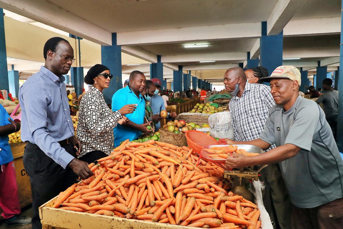 With Chief Officers @ayishaabdii Finance &amp;Trade and @INNOCENTMUGABE Youth &amp; Gender in a tour of Kongowea Market as we embark on Traceability &amp; Food Safety Systems in the Domestic Market. Mombasa Means Business <a href="/HassanAliJoho/">Hassan Ali Joho, EGH.</a> <a href="/financemombasa/">Department Of Finance Mombasa County</a> <a href="/KncciMombasa/">KNCCI Mombasa</a> <a href="/fpc_kenya/">Fresh Produce Consortium of Kenya</a> <a href="/maina_betty/">Betty C Maina, EGH</a>