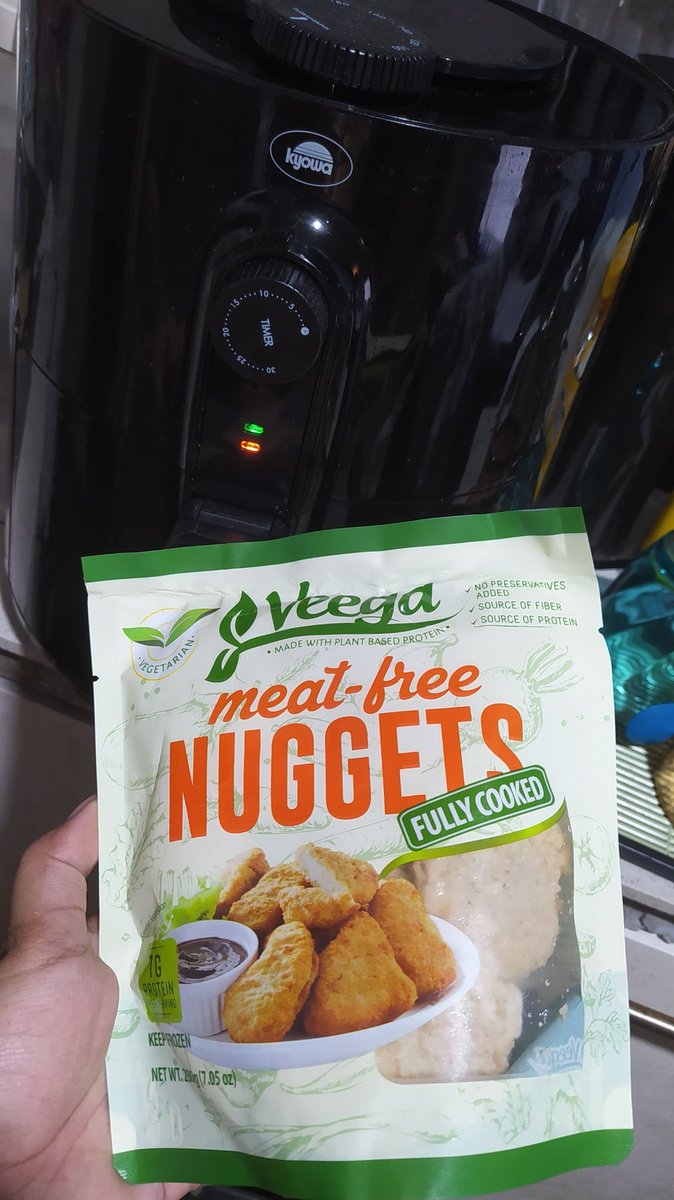 rellsdotexe's tweet photo. Thank you for these, they are heaven sent!!! 💚💚💚 #Veega @SMFGccare https://t.co/P81Z2ApxtQ