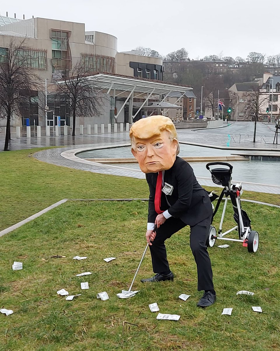 KirstyEHaigh's tweet image. @NicolaSturgeon do the right thing this aftn - don't let Trump use Scotland to facilitate his fascist behaviour. We can't be complicit in letting him hide dirty dealings here &amp;amp; we need to send the message we won't tolerate him &amp;amp; his dangerous ideas here. #scotlandagainsttrump