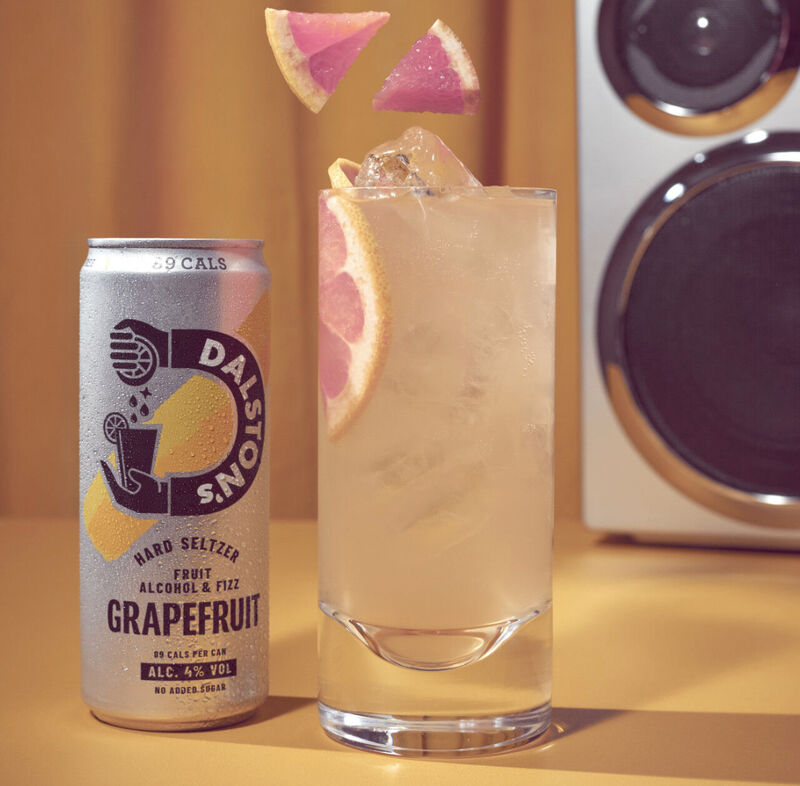Soft drinks used to be such a 'dirty word' however brands like @DrinkDalstons are leading the charge with clean deck, intriguing flavour reincarnations: sour cherry, rhubarb and grapefruit and now an alcoholic twist #seltzer @SpecialityFood @just_drinks @fabnewslive @FoodBev