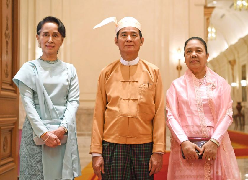 alinkar5135's tweet photo. #myanmarmilitarycoup
#WeNeedDemocracy
#SayNoToDictatorship
#StayAtHomeMovement
#SaveAungSanSuuKyi
#SavePresident
#Myanmar https://t.co/lKCMTtL6rR