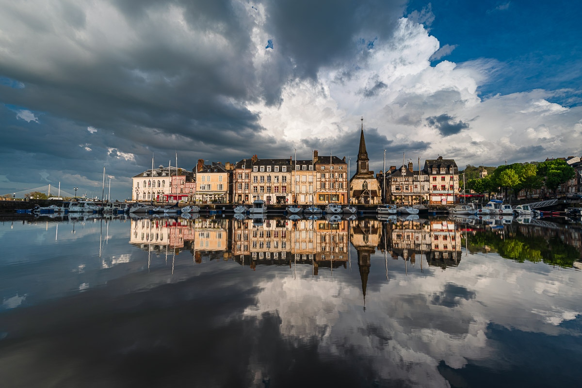Pilonn's tweet photo. Reflets de l'âme

#Calvadosdepartement #normandie #normandy #honfleur #picoftheday #photodujour  #NormandyNow  #Insta_Normandie #Calvados_Normandie #Crazylight #loicpilon #Magiclight  #Mer #Sea #Covid19 #Covid #Honfleur #Lephare
------------ https://t.co/aF38JcKA9r