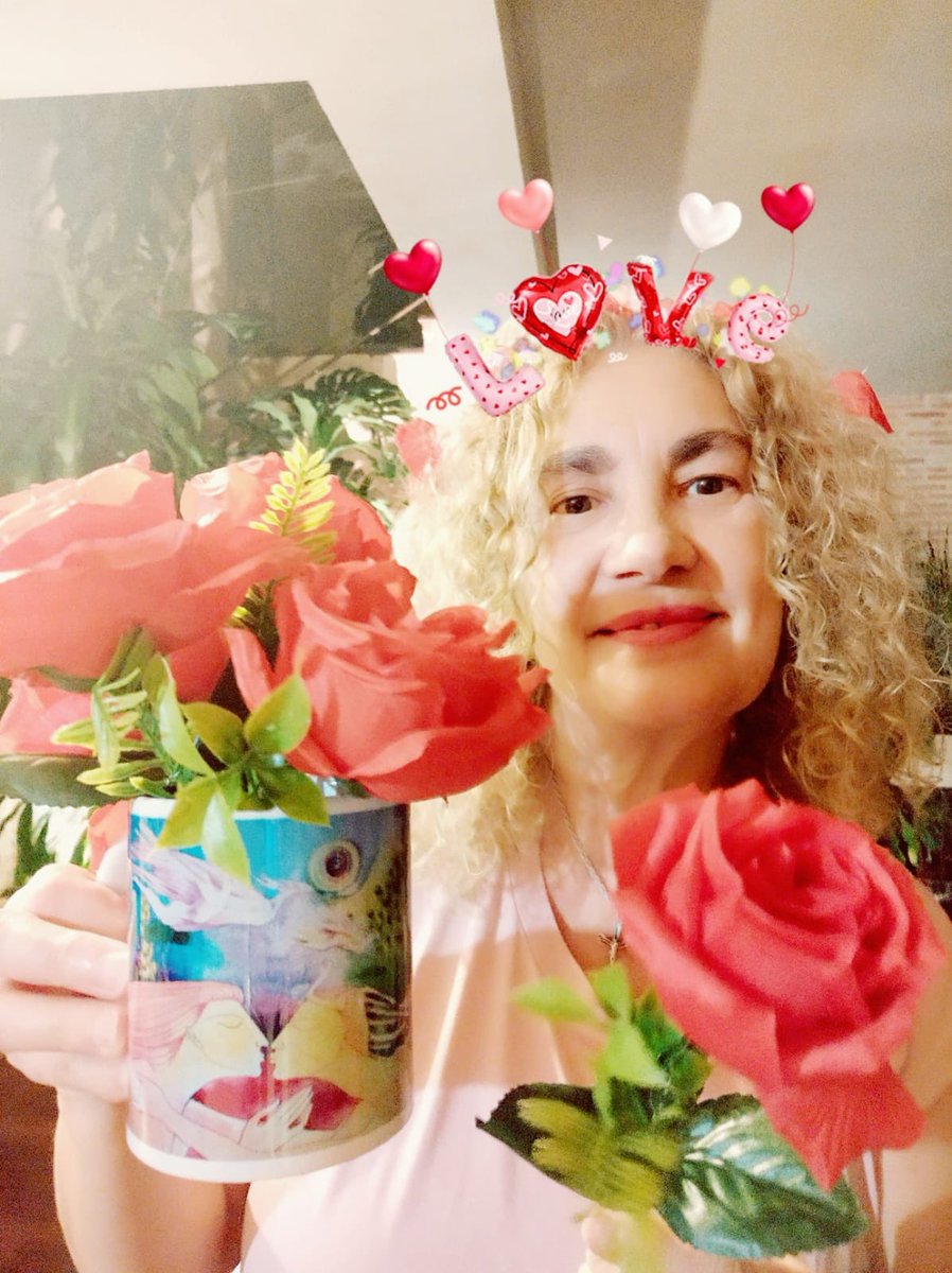 5palabras5's tweet photo. Gracias Rocio Mendo Briones por participar y decidir que si gana tu foto donarás los 500€ a #Fanac para ayudar a Melany en su operación.
👉🏼 https://t.co/Pu29ZlxPWR 😍🖐🏽
SAN VALENTÍN
https://t.co/F8uoHiAyWe https://t.co/DYOdX2NUrk