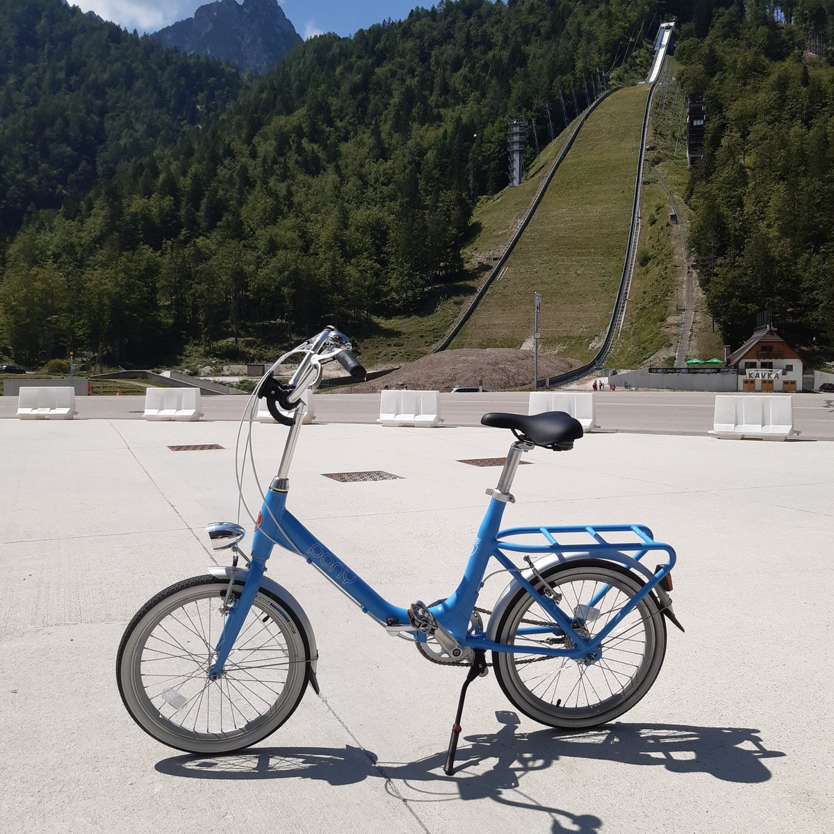Raziskovanje naše lepe Slovenije 😍 <a href="/PlanicaNordic/">Planica Nordic</a> #ifeelslovenia #cyclingisfun #rogbikes #ridethevibe #rogpony #ponybike