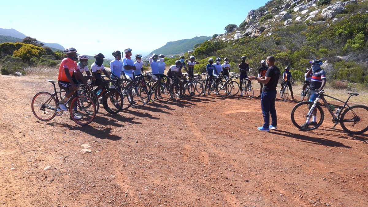 BuffaloFDN's tweet photo. A busy start to the day here at one of our academies in Cape Town. Covering the basics of being a cyclist which also includes road rules, safety and the days planning ahead.
.
.
#cycling #development #fun #charity #donate #nonprofit #community #giveback #southafrica #uk #philan https://t.co/5IVU2Rnf1Z