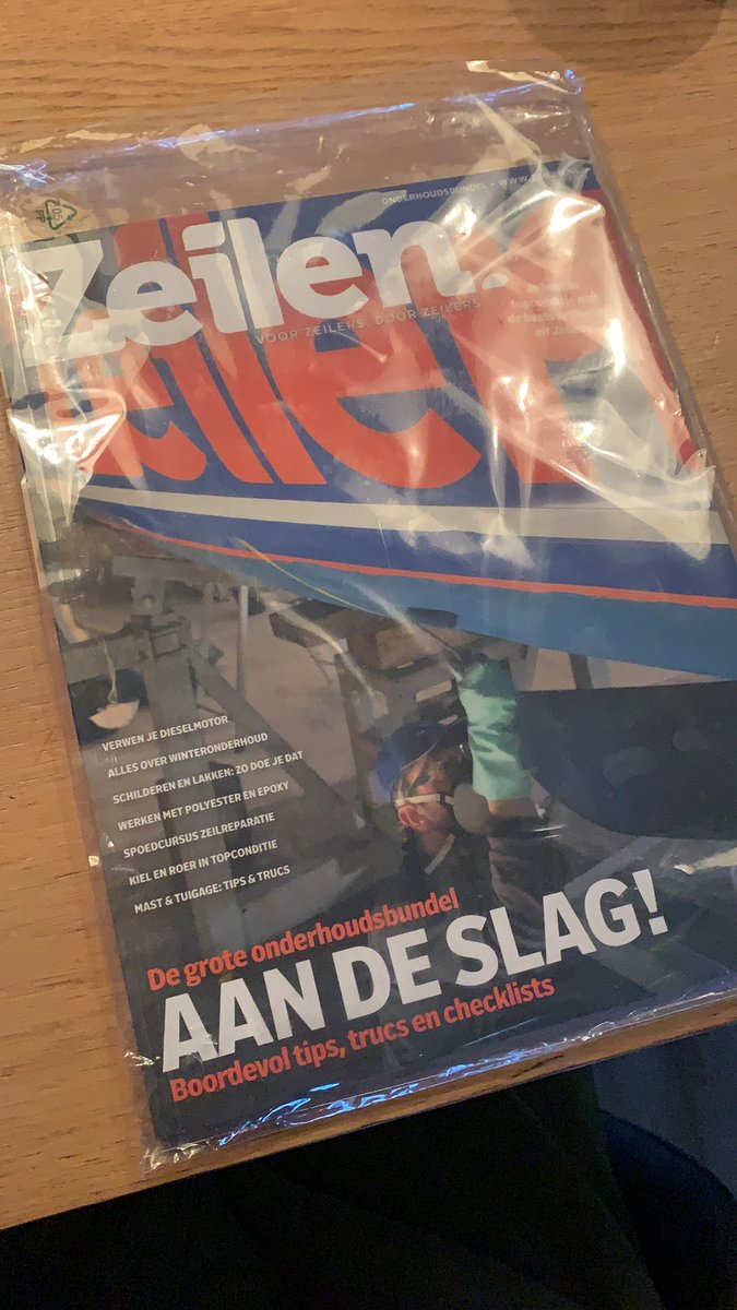 erikhendriksen2's tweet photo. Dit ‘vodje’ papier nu slechts € 16,90 bij @Zeilen_magazine! Wees snel, want op = op. https://t.co/bVMllX5Wcm