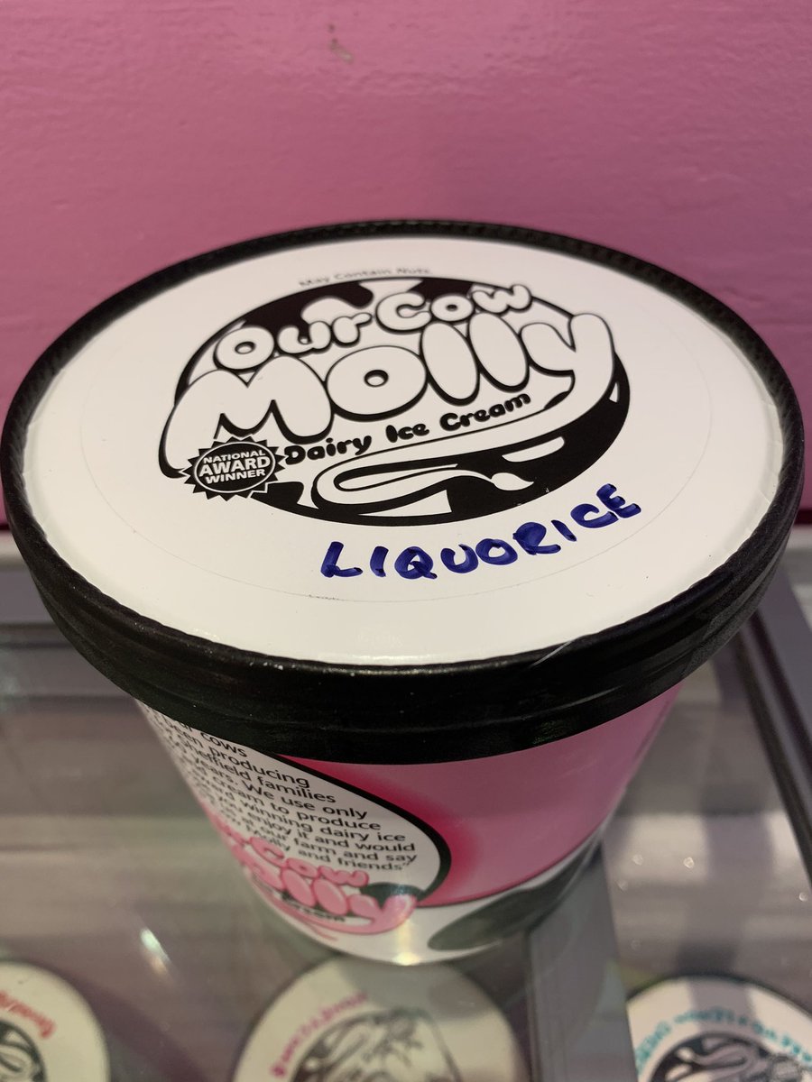 OurCowMolly's tweet image. NEW FLAVOURS IN TUBS TO TAKE HOME !!!!!!!!!!! 
Shop open 11am - 5pm today.